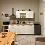 Centre - With Private Balcony Or Terrace * Palermo