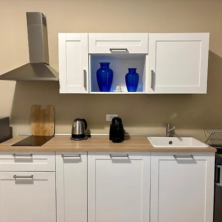 דירה Centre - With Private Balcony Or Terrace