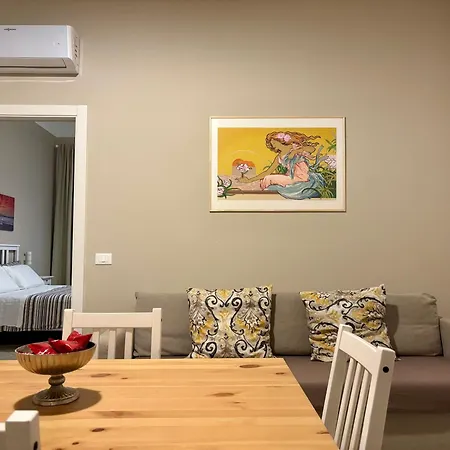 Balcony & Terrace Near Attractions Apartment
