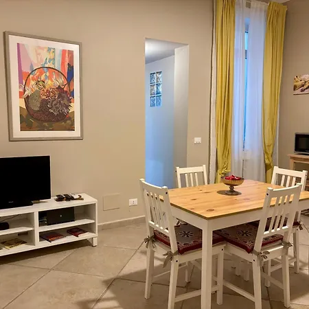 דירה Centre - With Private Balcony Or Terrace *