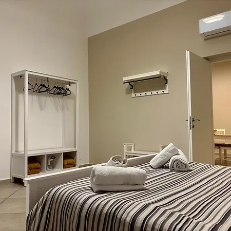 Balcony & Terrace Near Attractions Apartment Palermo