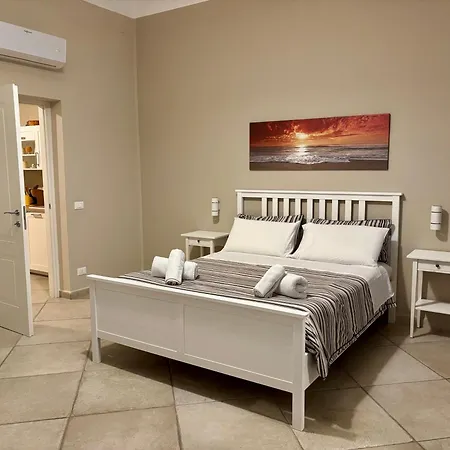 דירה Centre - With Private Balcony Or Terrace